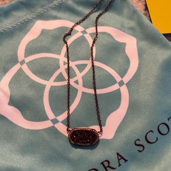 Kendra Scott Necklace - Picture 3 of 3